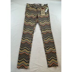 True Freedom Jeggings Zig Zag Design Size 9 Reg NWT